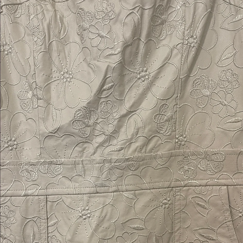Amanda Uprichard Vegan Leather White Floral Embroidered Dress, Size Medium, EUC - Picture 8 of 11